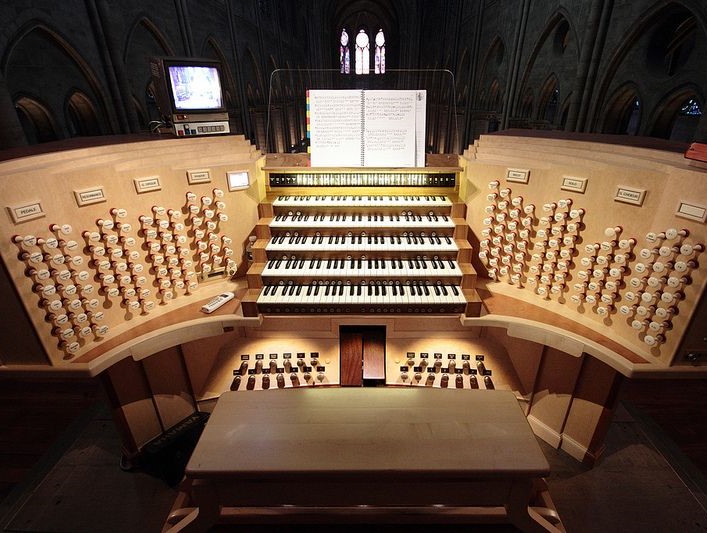 Console d'orgue